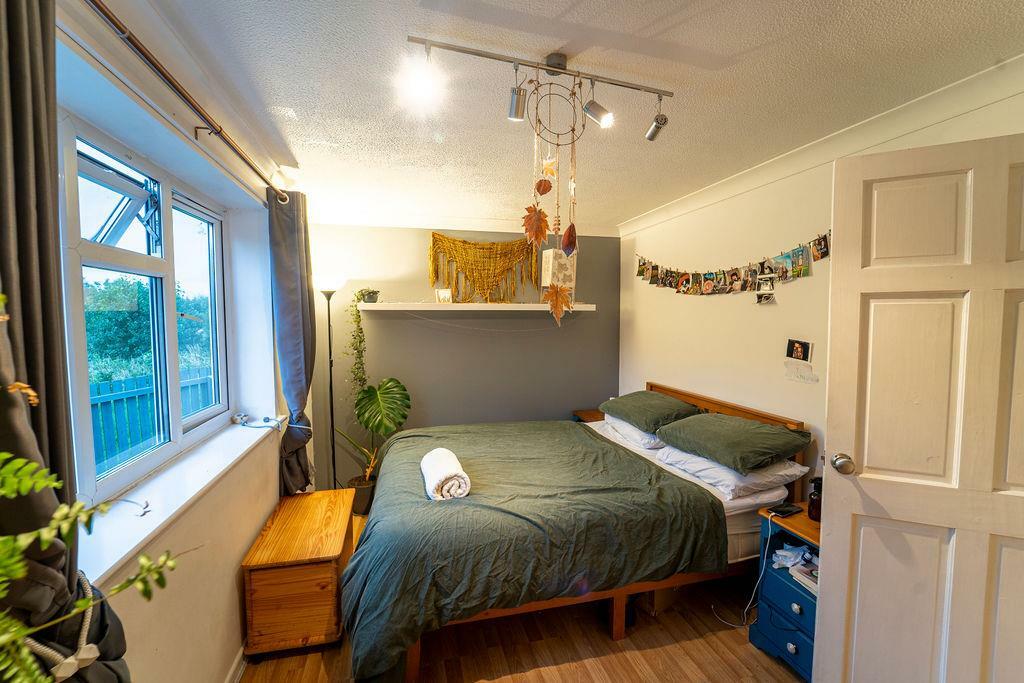 Additional image 7 of The Whithys, Street