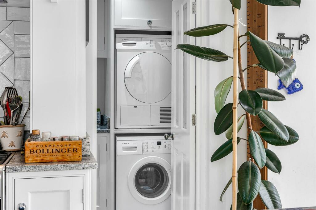 Additional image 20 of Lower Green, Tewin, Welwyn