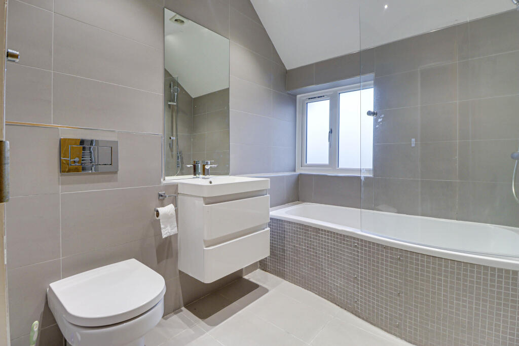 Additional image 7 of Luton Road, Harpenden, Hertfordshire, AL5