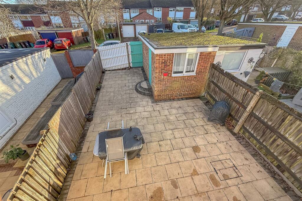 Additional image 14 of Canberra Close, St Albans