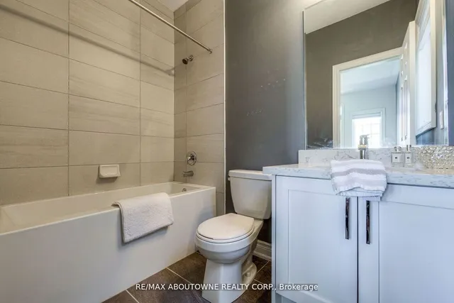 Additional image 30 of 3194 Buttonbush Tr