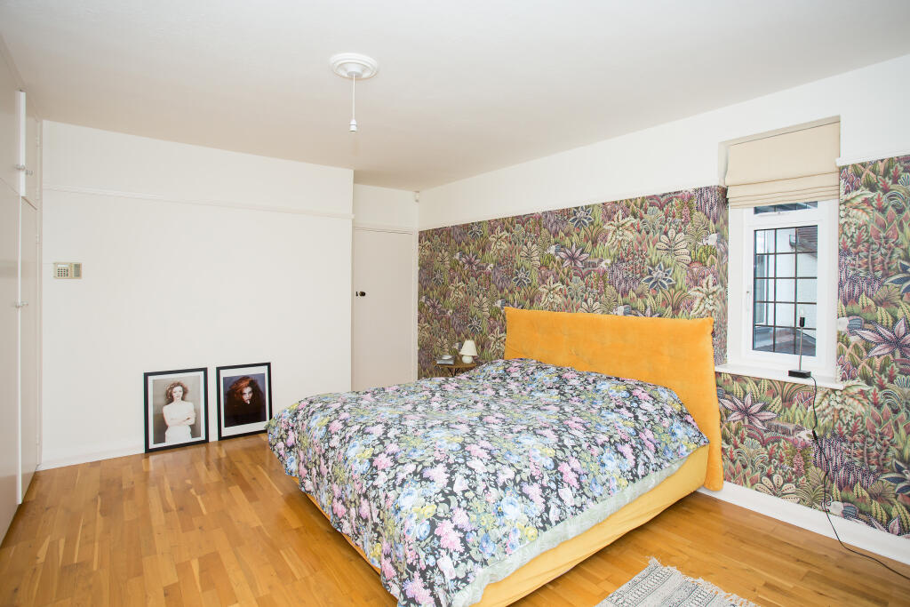 Additional image 14 of Marlborough Gate, St Albans, Herts, AL1