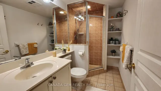 Additional image 12 of 5 Northtown Way Unit 1410