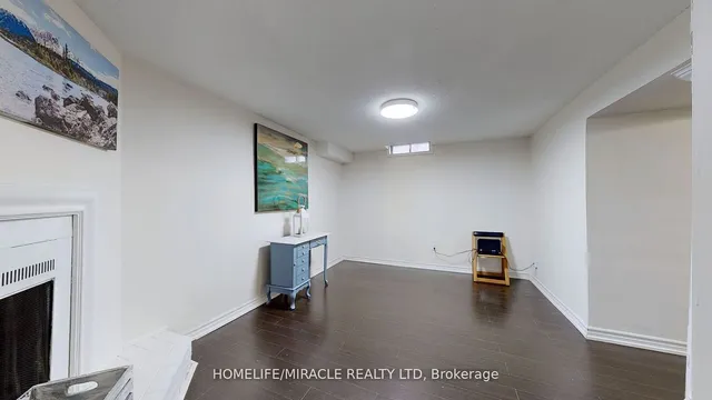 Additional image 25 of 284 RoyaISalisbury Way