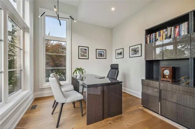 Additional image 5 of 60 Garden Ave