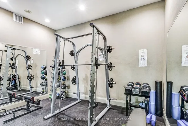 Additional image 21 of 30 Harrison Garden Blvd Unit 1009