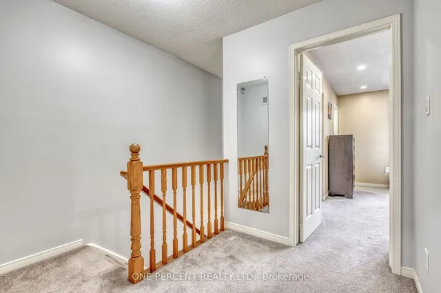 Additional image 16 of 139 Essling Ave