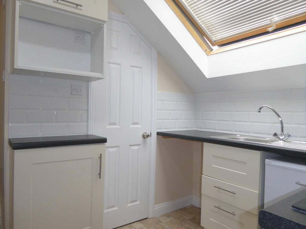 Additional image 4 of Acorn Lodge, Lye Lane