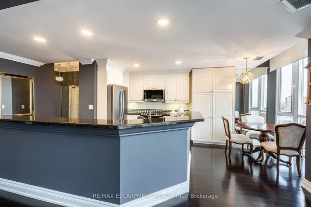 Additional image 8 of 1477 Lakeshore Rd Unit 1102