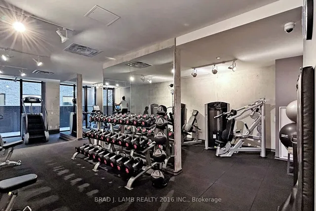 Additional image 35 of 608 Richmond St Unit 520