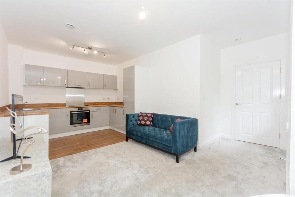 Additional image 16 of New House Farm Drive, BIRMINGHAM