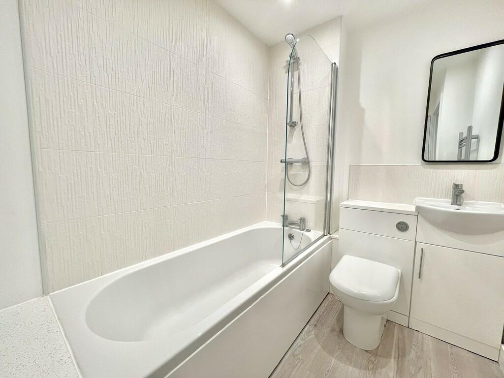 Additional image 5 of Apartment 1a The Hamptons