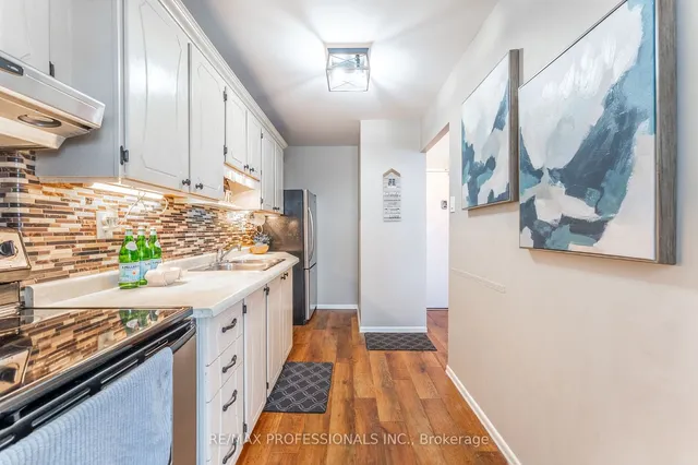 Additional image 8 of 4064 Lawrence Ave Unit 515