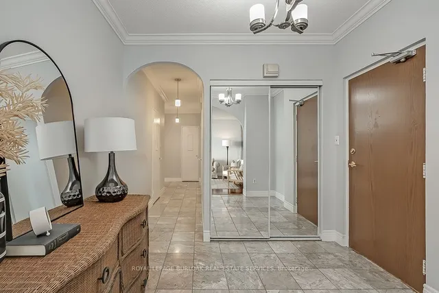 Additional image 4 of 5250 Lakeshore Rd Unit 603