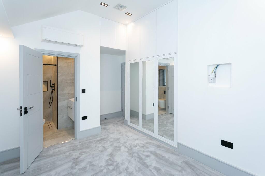 Additional image 26 of Mistletoe Mews, St. Albans, Hertfordshire, AL3