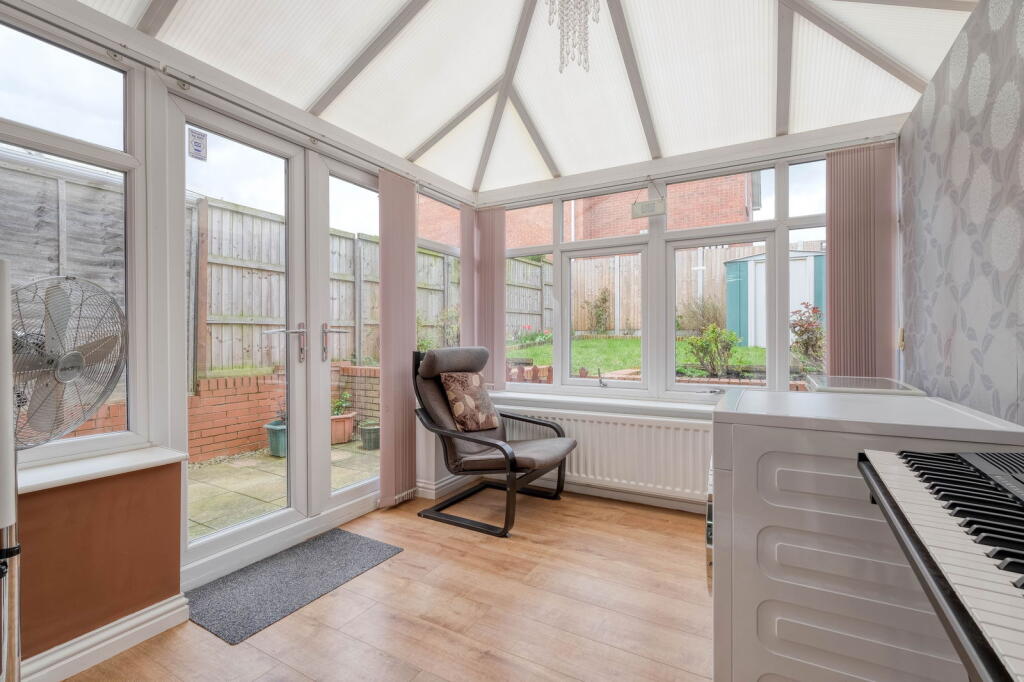 Additional image 4 of Hoveton Close, Greenlands, Redditch B98 7HW