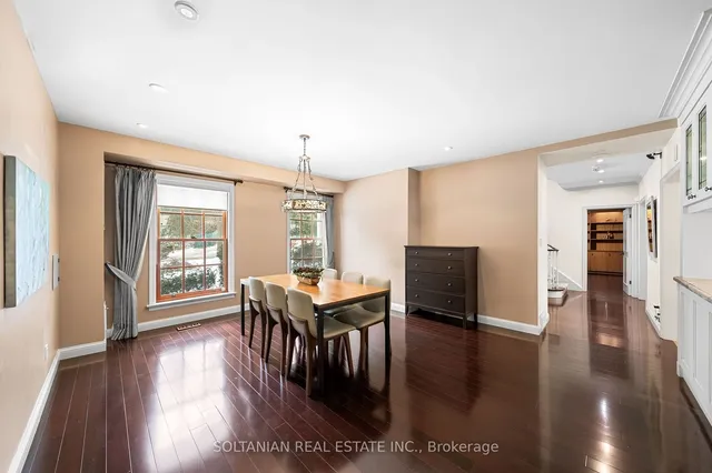 Additional image 14 of 11 Tudor Gate