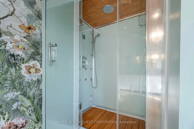 Additional image 25 of 41 Bowshelm Crt