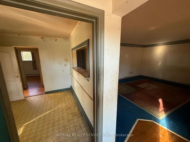 Additional image 16 of 2137 Mount Forest Dr