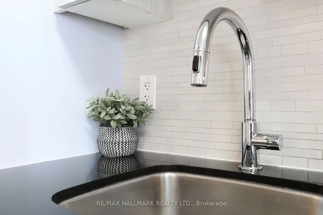 Additional image 8 of 225 Sackville St Unit 1312