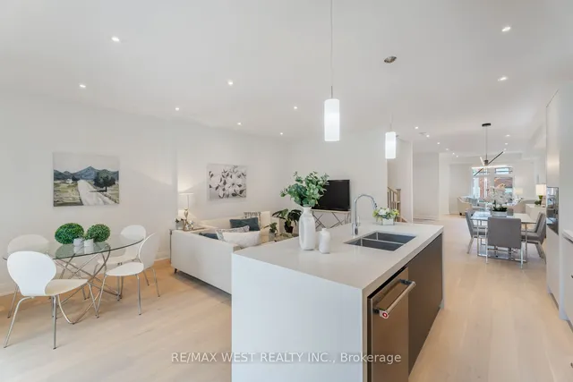 Additional image 12 of 1049 Greenwood Ave