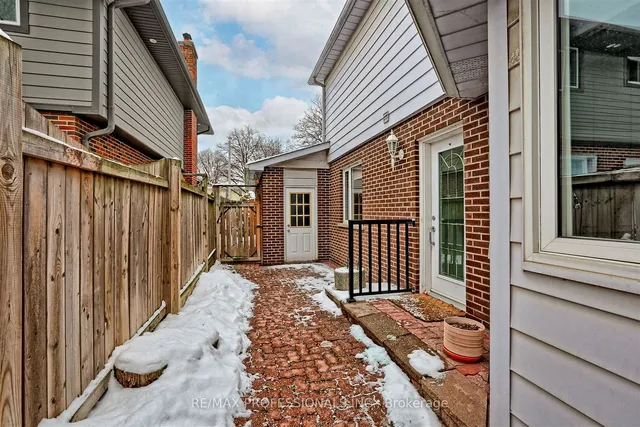 Additional image 34 of 1801 Stonepath Cres