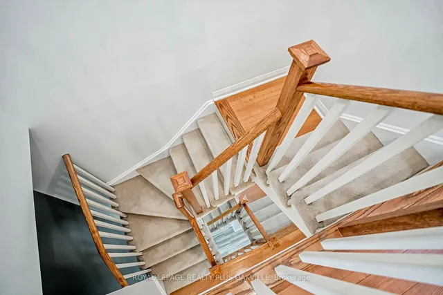 Additional image 26 of 19 Valhalla Inn Rd Unit 28