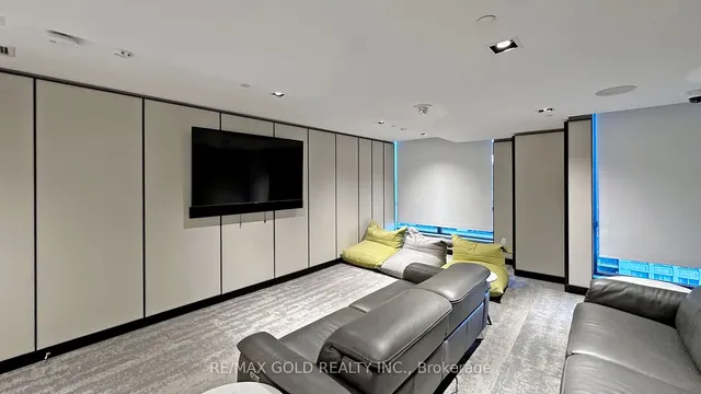 Additional image 31 of 395 Bloor St Unit 1410