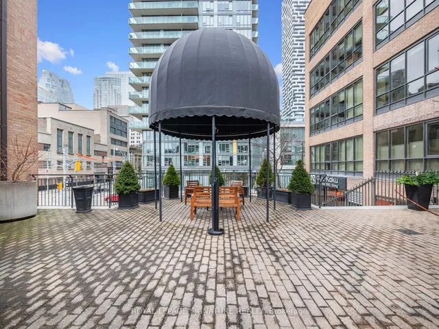 Additional image 34 of 80 Adelaide St Unit TH6