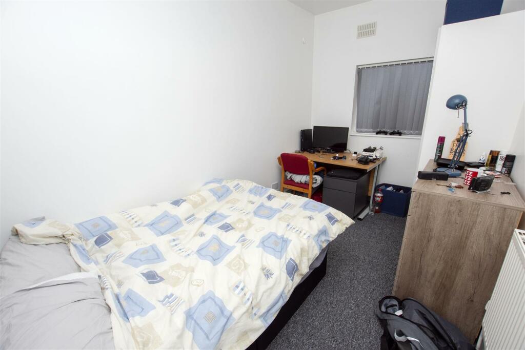 Additional image 9 of Oak Tree Lane, Selly Oak, B29