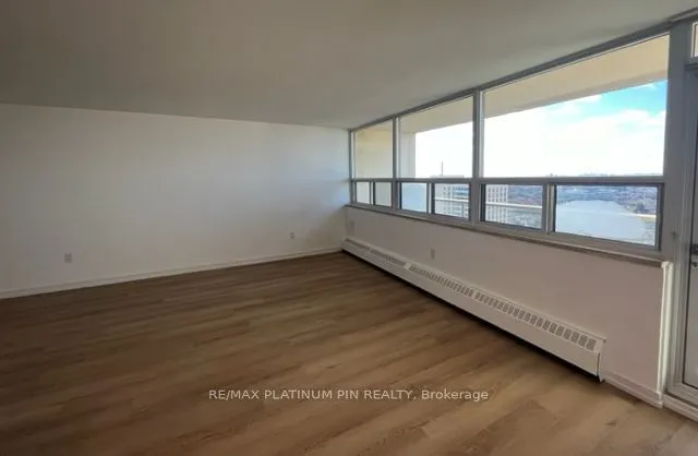 Additional image 8 of 360 Ridelle Ave Unit 2103