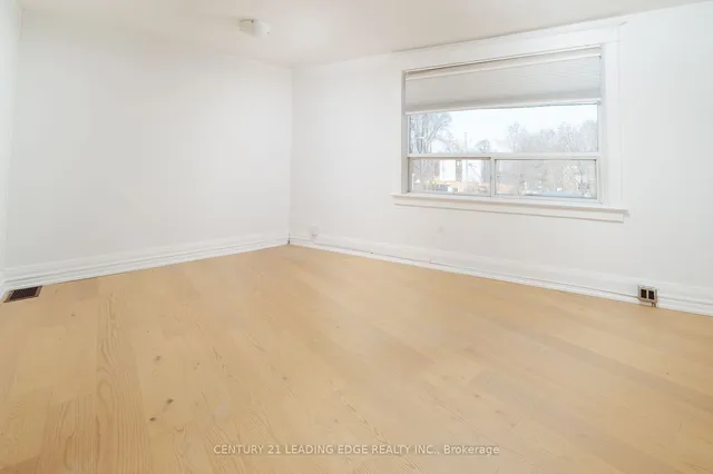 Additional image 27 of 1555 Kingston Rd