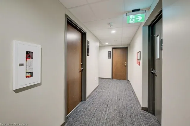 Additional image 27 of 108 Garment Street St Unit 1810