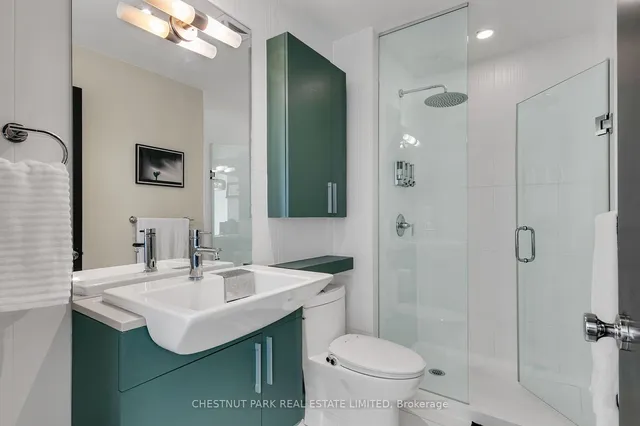 Additional image 31 of 25 Capreol Crt Unit 3010