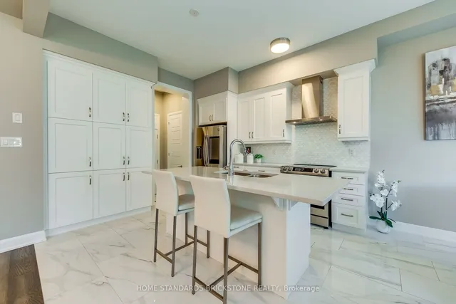 Additional image 16 of 1458 Everest Cres