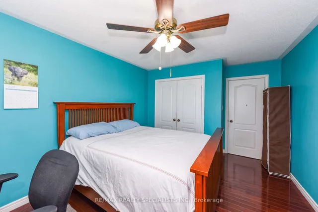 Additional image 19 of 37 Bluffwood Cres