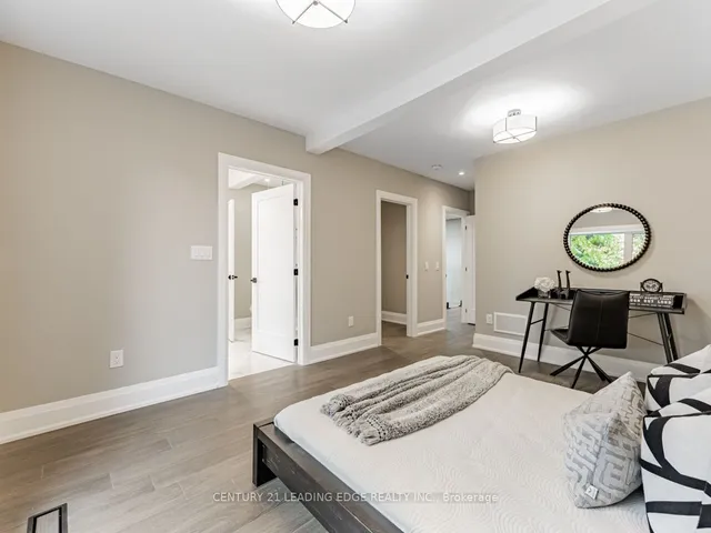 Additional image 25 of 19 DONALDA Cres