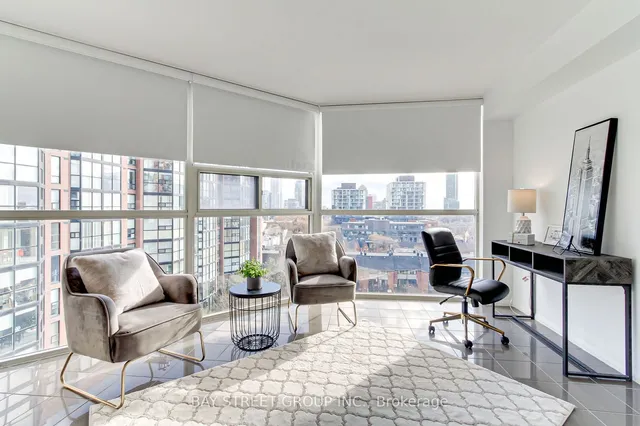 Additional image 14 of 705 King St Unit 913