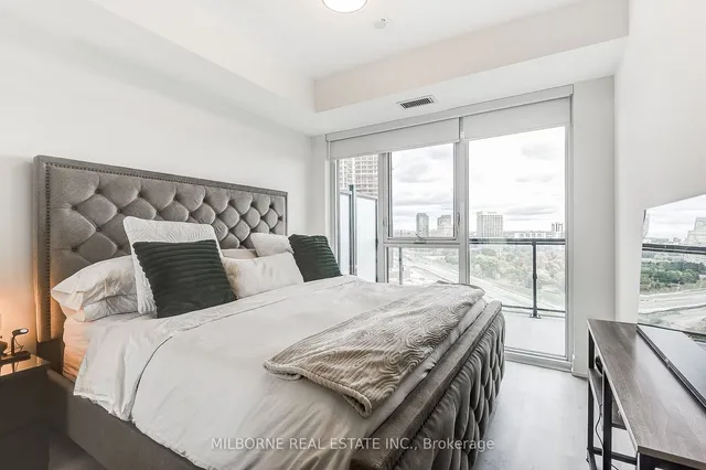 Additional image 11 of 30 Inn On The Park Dr Unit 1607