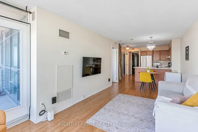 Additional image 19 of 231 Fort York Blvd Unit 1807