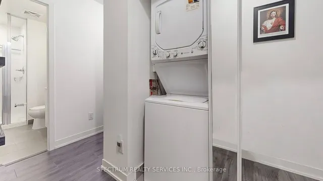 Additional image 23 of 18 Rean Dr Unit 219