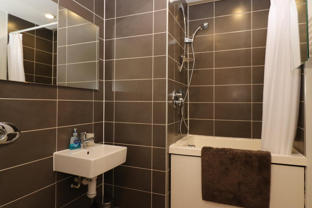 Additional image 3 of Clive Passage, Birmingham, B4