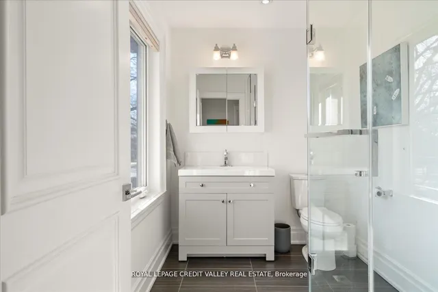 Additional image 25 of 128 Laurel Ave