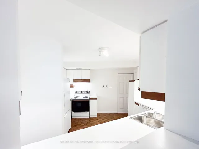 Additional image 22 of 15 McMurrich St Unit 1202