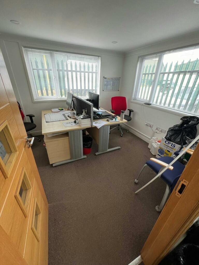 Additional image 9 of Unit 65, Coursers Farm, Coursers Road, Colney Heath, AL4 0PD