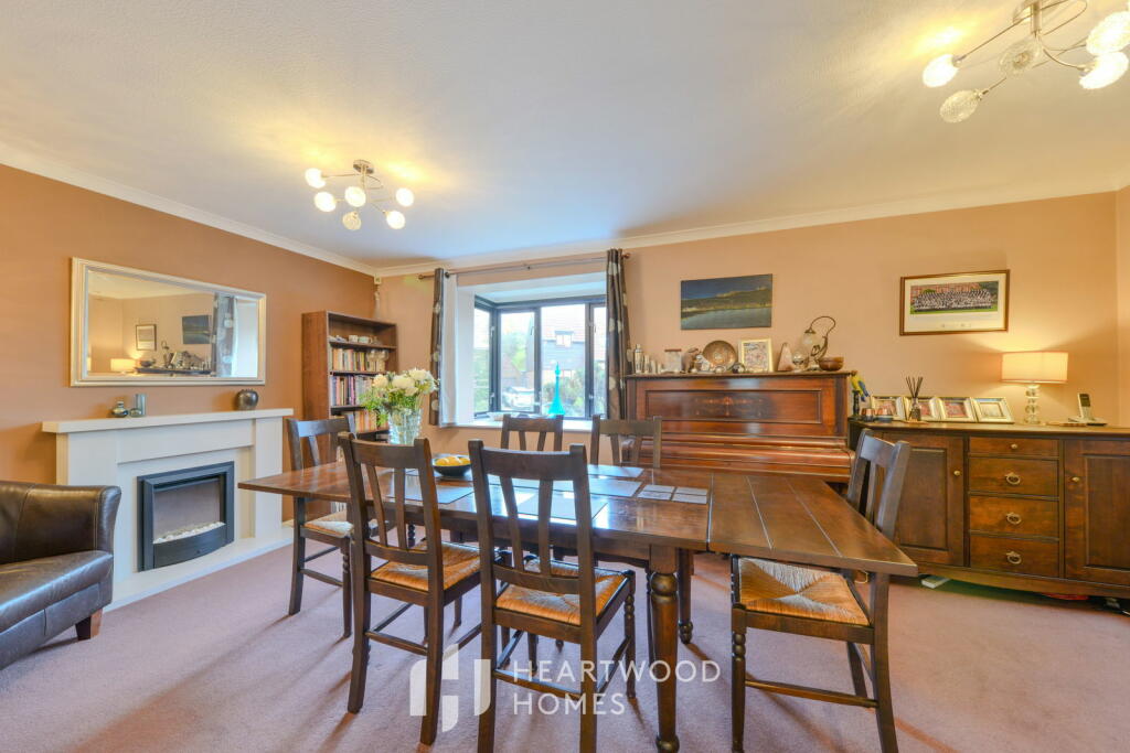 Additional image 10 of Old Orchard, Park Street, St. Albans, AL2 2QB