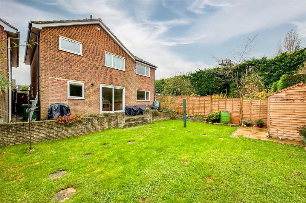 Additional image 18 of Broadstone Road, Harpenden, Hertfordshire, AL5