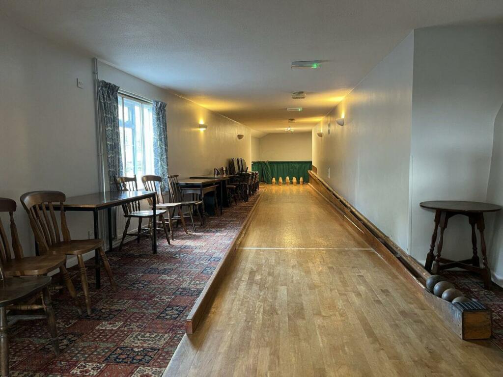 Additional image 10 of The Bird in Hand, Henstridge, Templecombe