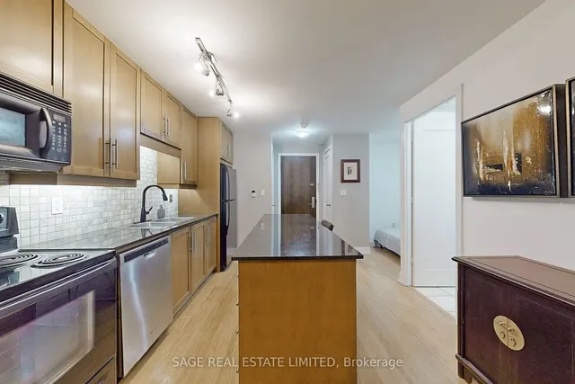 Additional image 11 of 20 Blue Jays Way Unit 1203