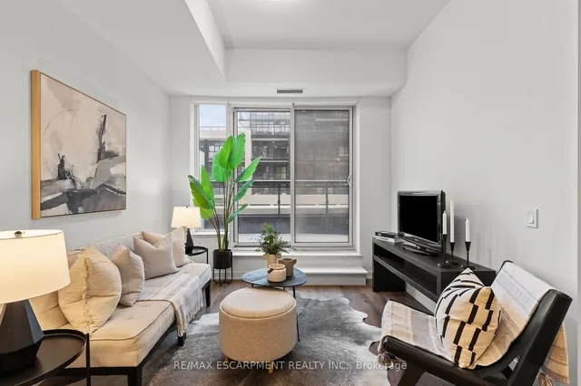 Additional image 15 of 405 Dundas St Unit 316